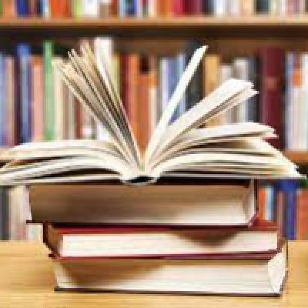 مسابقه کتابخوانی زنان عاشورا در فسا